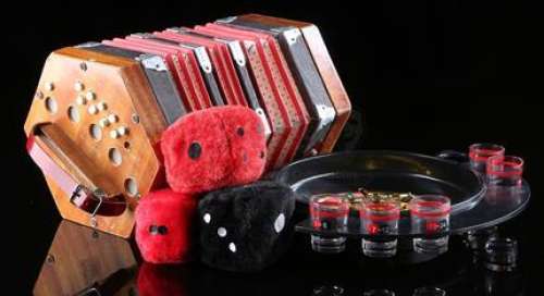 General Hospital | Luke Spencer’s (Anthony Geary) Office Decor | Propstore