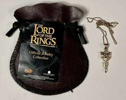 Lot 6 - The Lord of the Rings (2001-2003) - Premiere Gift Arwen Pendant