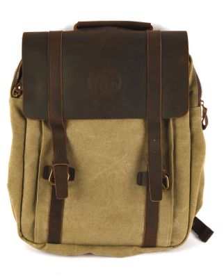 Lot 5243 - Paddington in Peru (2024) crew gift backpack. The backpack is fashioned in a vintage explorer-style…