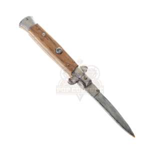 Kingsman: The Golden Circle – Prop “Weapons Cache” Knife – A179 | Icons of Pop Culture