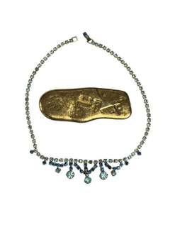 The Goonies (1985) - Gold Ingot And Necklace From One-Eyed Willy’s Treasure | Hanlin Auction Service