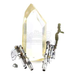 SUBURBAN COMMANDO (1991) - Lot 1265 - Shep Ramsey‘s (Hulk Hogan) Freeze Gun and Cymian Crystal