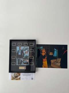 Film cell display and handsigned photo of Ivana Milicevic as "Valenka" with B‘BC holographic COA, James Bond 007: Casino Royale - James Bond 007: Casino Royale, Film cell display and handsigned photo of Ivana Milicevic as "Valenka" with B‘BC holographic COA - Daniel Craig, Eva Green, Mads Mikkelsen