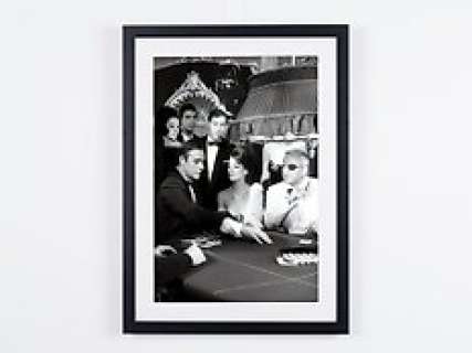 Sean Connery & Emilio Largo in the Casino Scene, James Bond 007: Thunderball | James Bond 007: Thunderball, Sean Connery & Emilio Largo in the Casino scene - Fine Art Photography - Luxury Wooden Framed 70X50 cm - Limited Edition Nr 01 of 30 - Serial ID 16463 - - Framed, with numbered COA, Hologram and QR Code | Catawiki