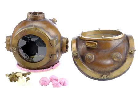 Netflix’s a Series of Unfortunate Events (Tv Series) | Sunny’s Medusoid Mycelium Contaminated Helmet and Diving Cuirass | Propstore