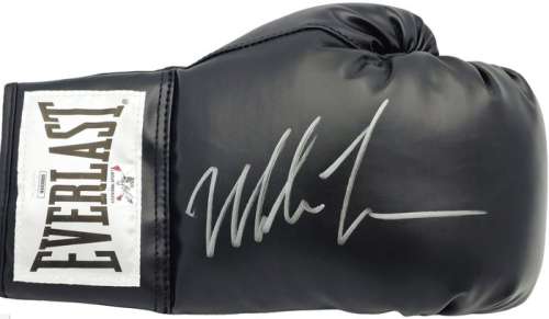 Mike Tyson - Boxing gloves | Catawiki