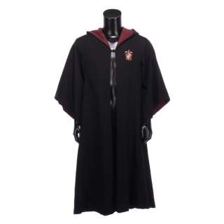 Harry Potter And The Order Of Phoenix (2007) - Lot 162 - Hogwarts Student Gryffindor House Robe