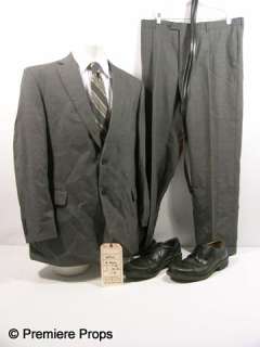 Lot 642 - The Beaver (2011) Walter (Mel Gibson) Costume