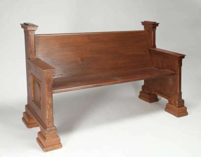 Lot 260 - LAW & ORDER COURTROOM BENCH