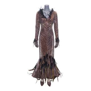 102 DALMATIANS (2000) - Lot 524 - Cruella De Vil‘s (Glenn Close) Pheasant Feather Costume