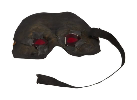 The Fog | Lot #43 - Captain Blake (Rob Bottin) Ghost Eyes Mask and Production Ephemera | Julien’s