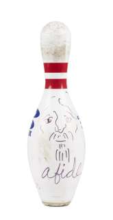Lot 468 - The Big Lebowski | Jeff Bridges "Jeffrey ‘The Dude‘ Lebowski" Signed and Illustrated Bowling Pin (F)