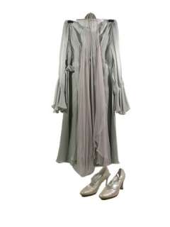 Nine (2009) Mamma (Sophia Loren) Movie Costumes | Premiere Props