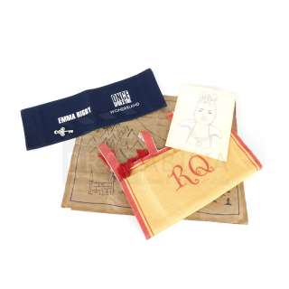 Once Upon a Time in Wonderland - The Red Queen (Emma Rigby) Set | Propabilia