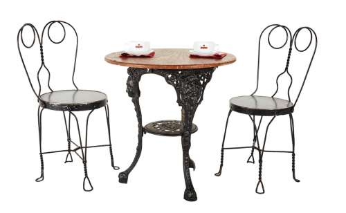 Frasier - Cafe Nervosa Ornate Metal Table with Chairs and Set Decoration