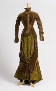 Lot 3157 - A Katharine Hepburn dress from "Sea of Grass"
