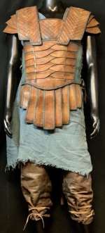 Immortals (2011) - Theseus (Henry Cavill) Costume | Hanlin Auction Service