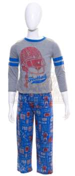 Lot 10 - 5th Wave, The – Sam Sullivan‘s (Zackary Arthur) Outfit – A862