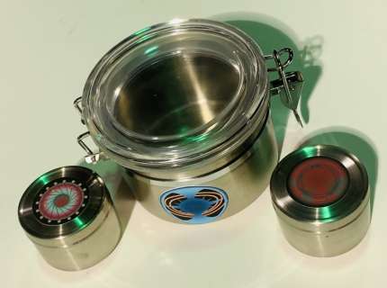 Star Trek: Enterprise (2001 - 2005) - Set of 3 Dr. Phlox’s Sickbay Containers | Hanlin Auction Service