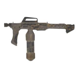 Colonial Soldier Stunt Flamethrower from Aliens | Studio Auctions