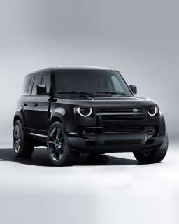 James Bond | 007 60TH ANNIVERSARY LAND ROVER DEFENDER 110 V8 BOND EDITION | Christie’s