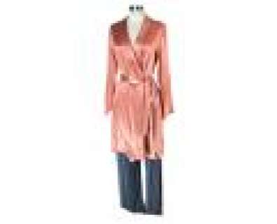 Passengers | Aurora’s Pink Robe & Lounge Pants | ScreenBid