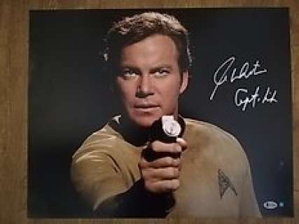 Star Trek Tos - William Shatner (Captain Kirk) Handsigned Photo in-Person Autograph - Beckett | Star Trek TOS - William Shatner (Captain Kirk) handsigned photo in-person autograph - Beckett | Catawiki