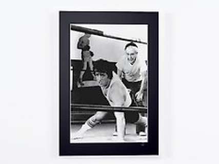 Sylvester Stallone As Rocky Balboa And Burgess Meredith As Mickey in Rocky II , 1979 | Sylvester Stallone as Rocky Balboa and Burgess Meredith as Mickey in Rocky II , 1979 - Fine Art Photography - Luxury Wooden Framed 70X50 cm - Limited Edition Nr 01 of 30 - Serial ID 16852 - Original Certificate (COA), Hologram Logo Editor and QR Code | Catawiki
