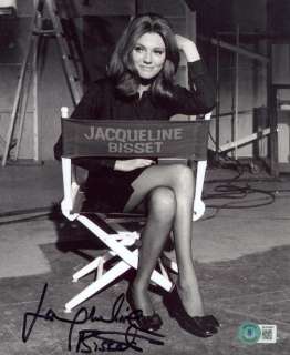 The Deep - Jacqueline Bisset - 20x25 cm Photo with Beckett COA | Catawiki