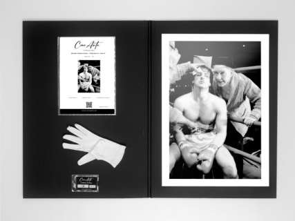 Sylvester Stallone Iconics - Collection n°1 - Serie 2 - On Luxury Black Portfolio, COA numbered - 60X42 CM - "Cine Arte" COLLECTOR | Catawiki
