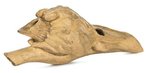 Lot 1346 - Jurassic Park III "Velociraptor" resonating chamber.