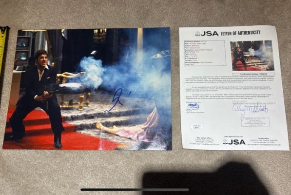 Scarface - Signed by Al Pacino (Tony Montana) - 11x14" - JSA LOA | Catawiki