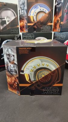 Hasbro - Hasbro Star Wars The Black Series, Casco Elettronico Premium di TRAPPER WOLF con Effetti - - Movie prop Black Series | Catawiki