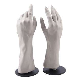 LABYRINTH (1986) - Lot 239 - Jareth‘s (David Bowie) Gloves