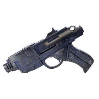 ALIEN RESURRECTION (1997) - Lot 831 - Johner‘s (Ron Perlman) United Systems Military Sidearm