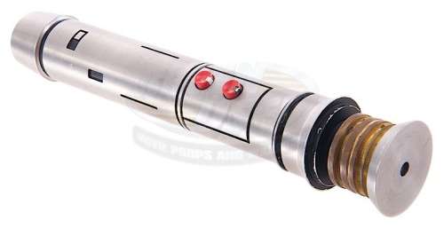 Star Wars: Episode II - Attack of the Clones - Obi-Wan Kenobi’s Metal Lightsaber | ScreenUsed