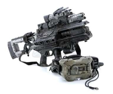 Spectral | Stunt Plasma Rifle and Accessories | Propstore