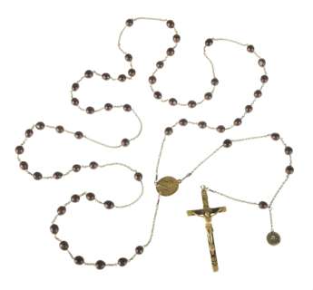 Lot 591 - INGRID BERGMAN AND KATHARINE HEPBURN: "THE BELLS OF ST MARY‘S" AND "MARY OF SCOTLAND" FILM-WORN ROSARY