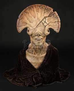 HELLBOY II: THE GOLDEN ARMY (2008) - Lot 187 - Angel of Death (Doug Jones) Lighting Stand-In Bust