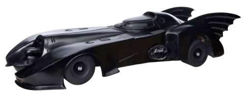 BATMAN RETURNS (1992) - Lot #61 : Batman‘s (Michael Keaton) 1:4-Scale Batmobile Filming Model from Batmissile Sequence