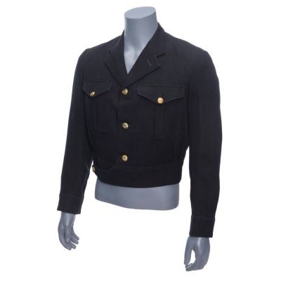 JAMES BOND: THE SPY WHO LOVED ME (1977) - Lot #229 : James Bond‘s (Sir Roger Moore) Royal Navy Uniform Jacket