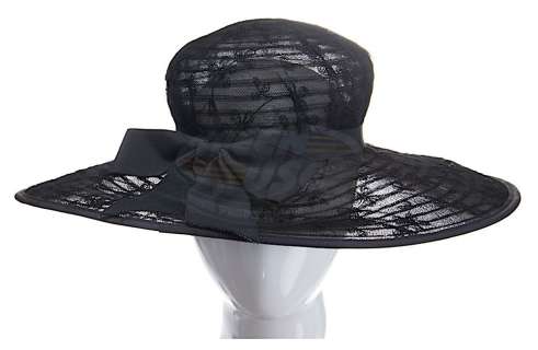 Lot 421 - Cruel Intentions - Kathryn‘s Hat (Sarah Michelle Gellar)