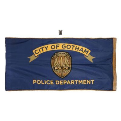 BATMAN, THE (2022) - Lot #51 : Gotham Police Hat Badge and Banner
