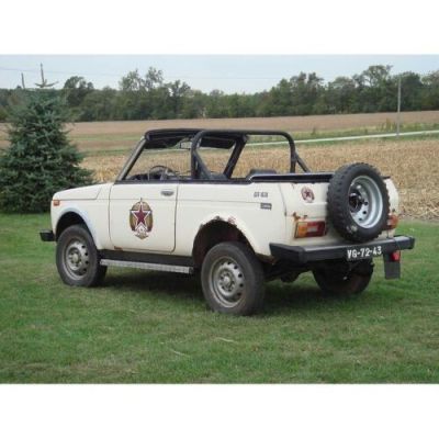 James Bond: the World Is Not Enough (1999) | Lot  292. Production-Used 1984 Lada Niva | Propstore