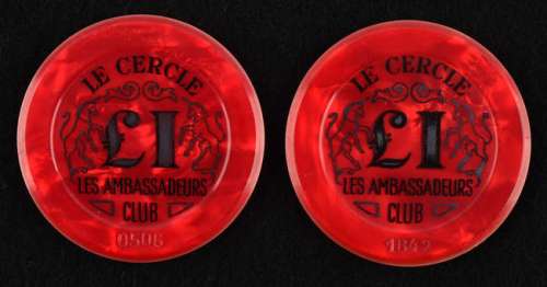 James Bond Dr No, Two x £1 Le Cercle jeton chips. | Ewbank’s