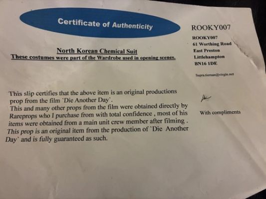 James Bond Original movie props DIE ANOTHER DAY Glove & trousers chem suit COAs | eBay Europe (Buy It Now)