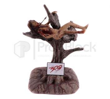 Lot 2 - 300 Tree Of The Dead Female Body Display