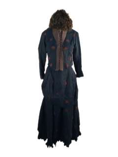 The Hateful Eight Daisy Domergue (Jennifer Jason Leigh) Movie Costumes | Premiere Props