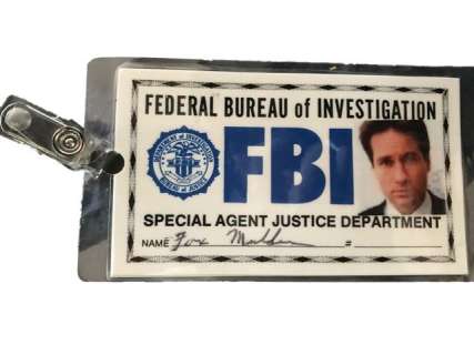 The X-Files TV Mulder (David Duchovny) Badges | Premiere Props