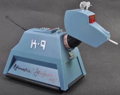 Lot 236 - DOCTOR WHO - JOHN LEESON - 1/6 SCALE AUTOGRAPHED K9 FIGURE